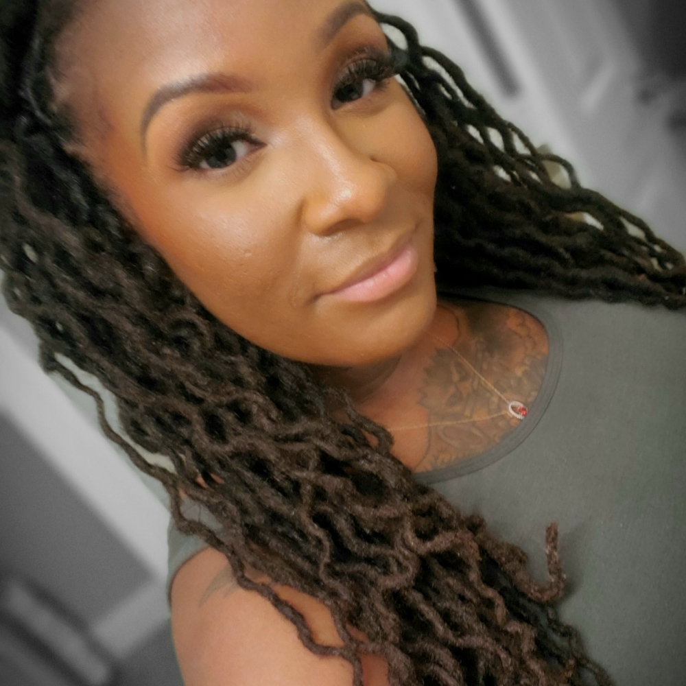 Meet your Posher, Jae